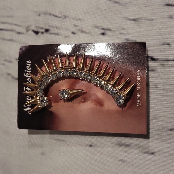 Jewelry - NWOT Women’s Studded Full Ear Spike Cuff – Left Ear